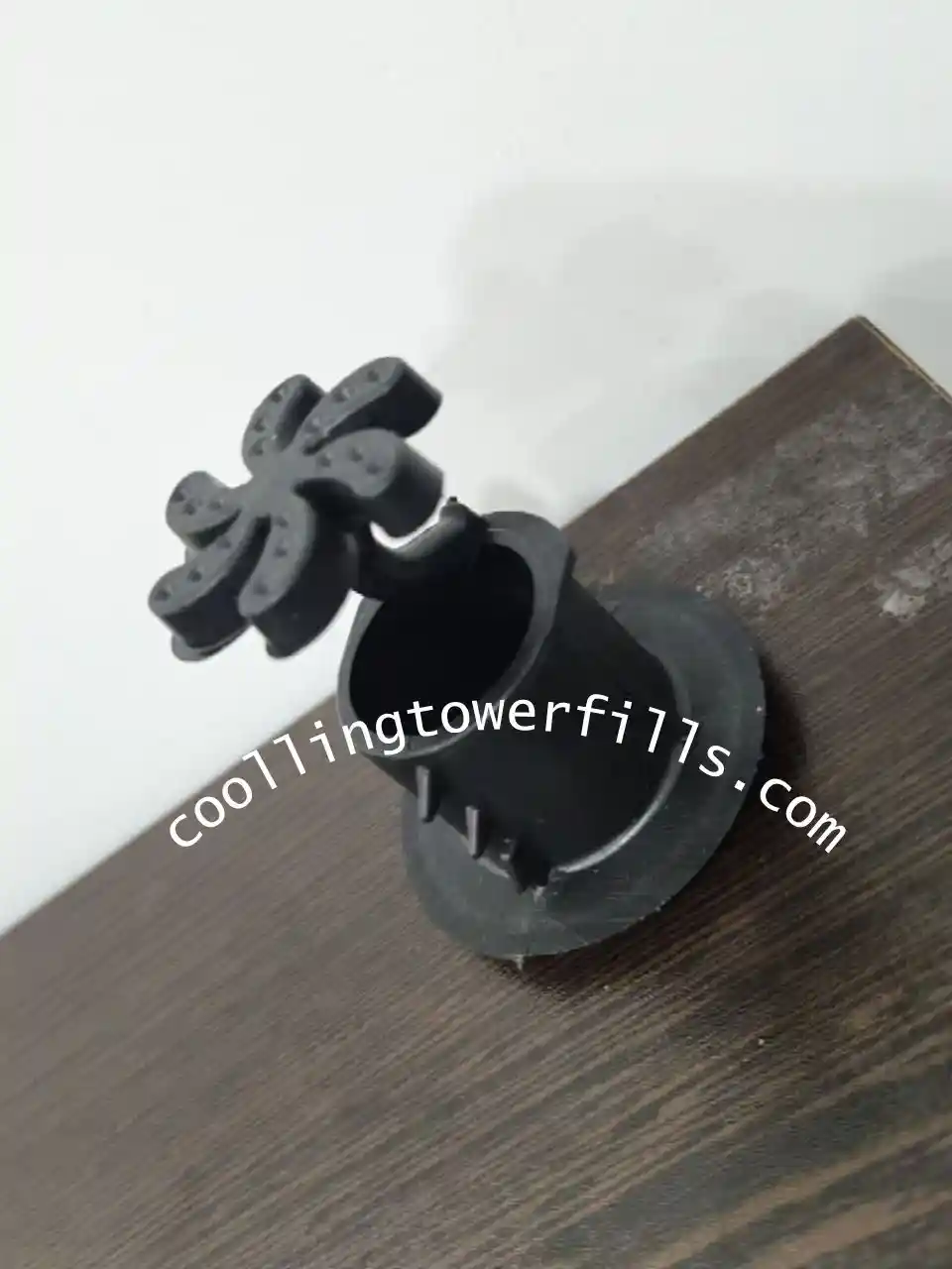 نازل پروانه‌ای برج خنک کننده